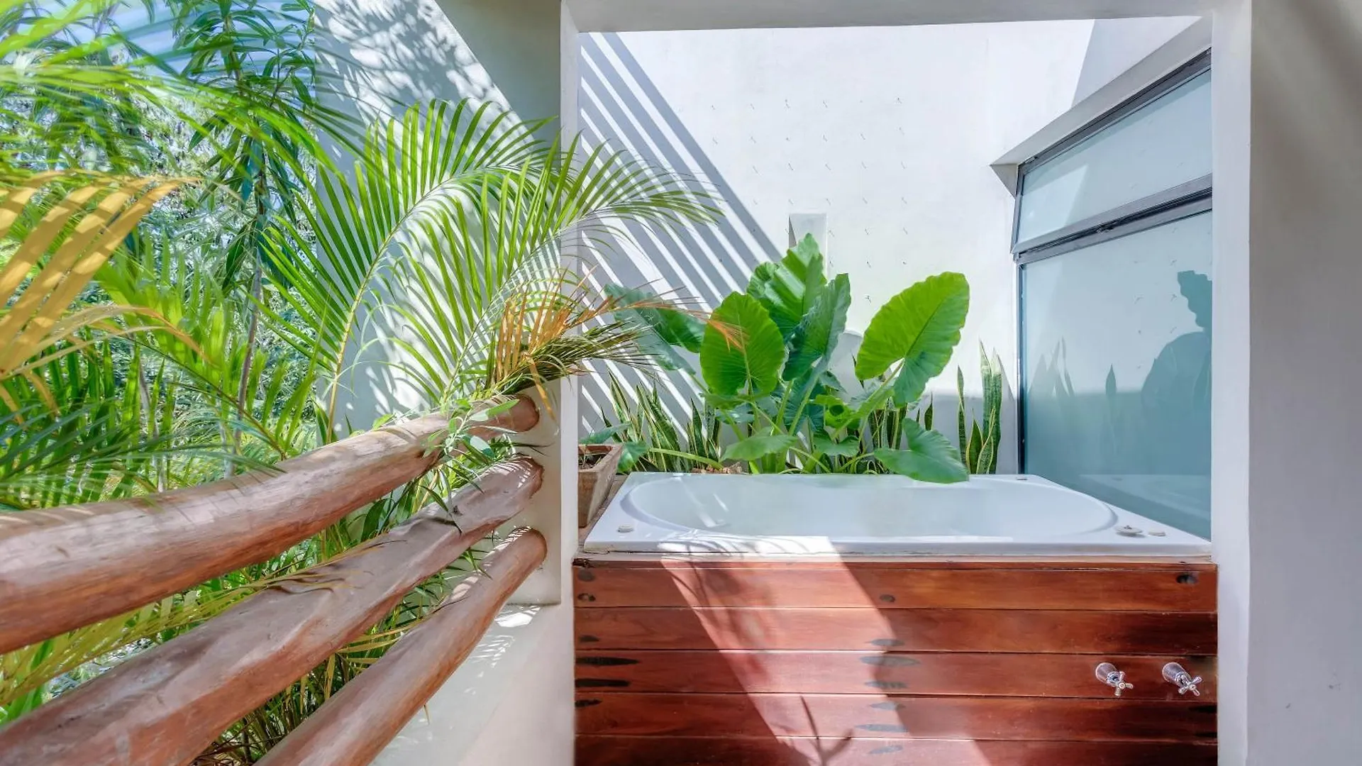 Beautiful Villa With Private Jacuzzi In Aldea Zama Tulum Mexico